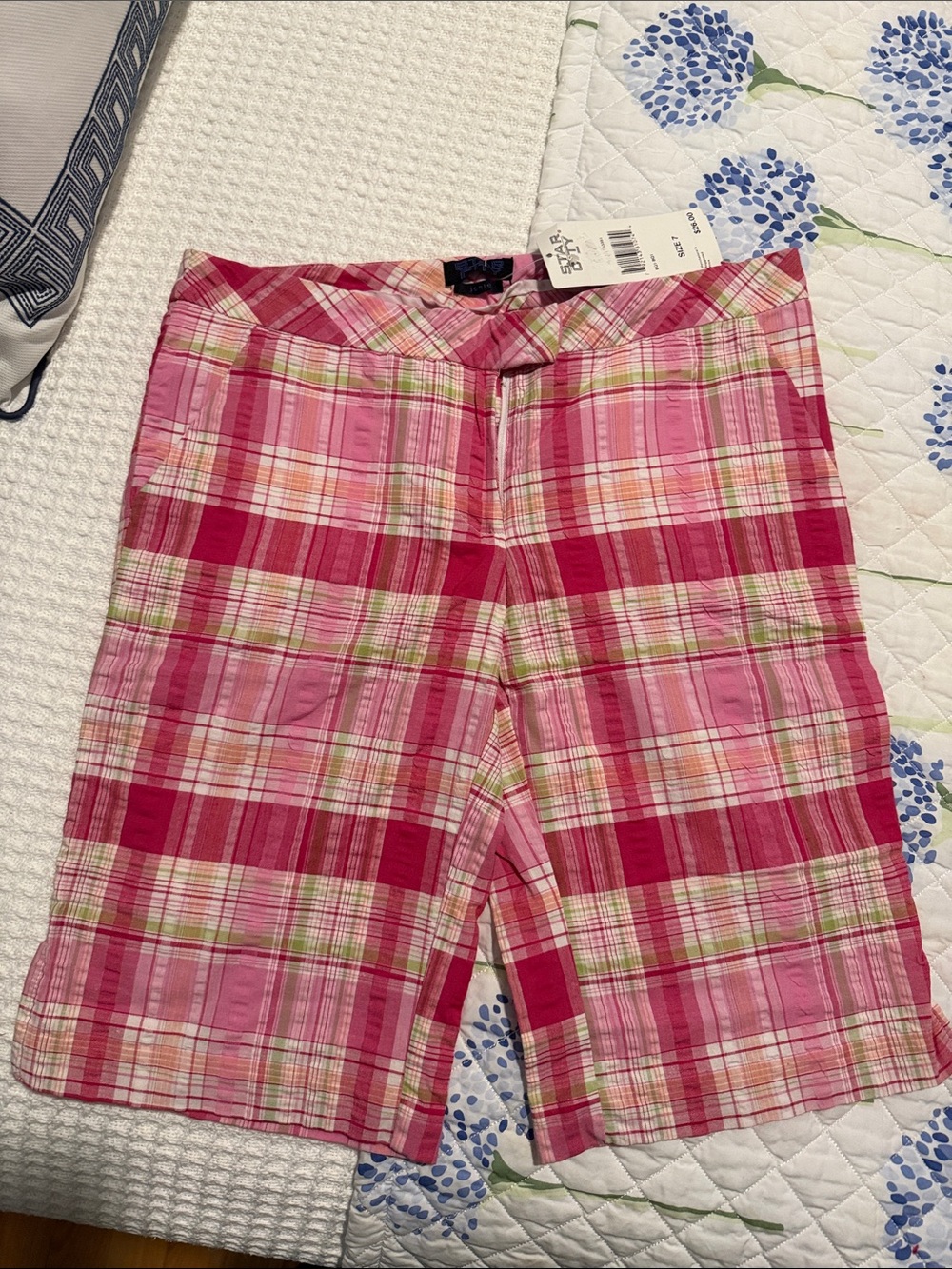 Star City Pink Plaid Women's Bermuda Shorts